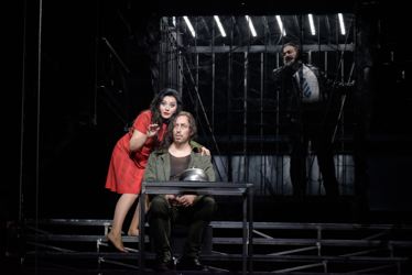 Szene aus Mefistofele an der Staatsoper Stuttgart, Foto: Thomas Aurin