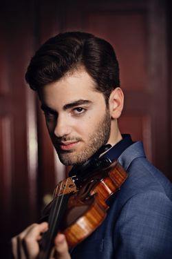 Emmanuel Tjeknavorian, Foto: Uwe Arens