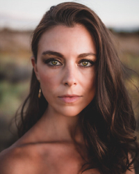 Corinne Winters übernimmt beide Hauptrollen in Glucks Opern, Foto: Gillian Riesen