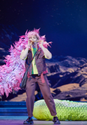 Daniel Gutmann als Papageno in Mozarts Zauberfloete, Foto: Markus Tordik