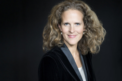 Intendantin Nora Schmid, Foto: Werner Kmetitsch