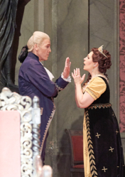 Thomas Hampson und Sondra Radvanovsky in Puccinis Tosca, Foto: Wiener Staatsoper / Michael Poehn